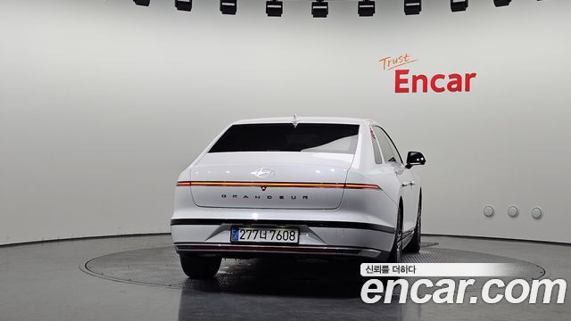 Hyundai Grandeur GN7, гибрид Exclusive - фото 3