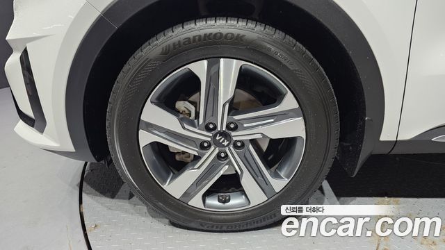 Kia Sorento 4-го поколения HEV 1.6 2WD Signature - фото 4