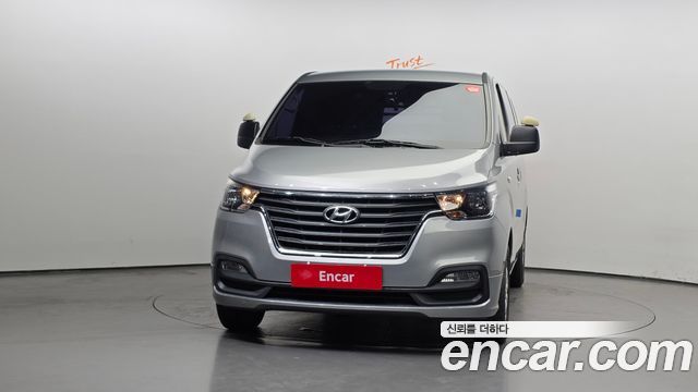 Hyundai Starex Новый Van 3-Seater Smart - фото 2