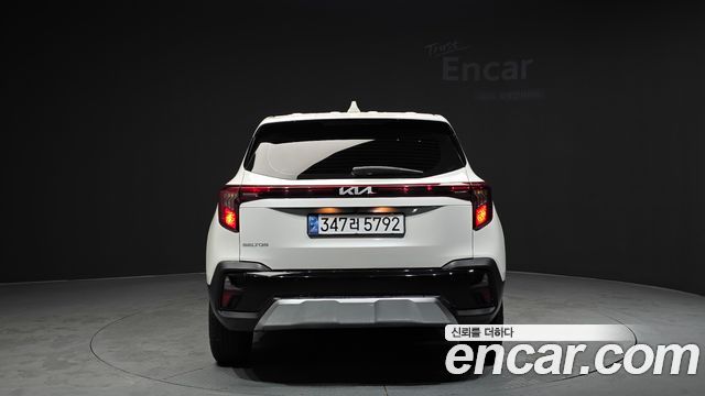 Kia Seltos Новый Gasoline 2.0 2WD Prestige - фото 3