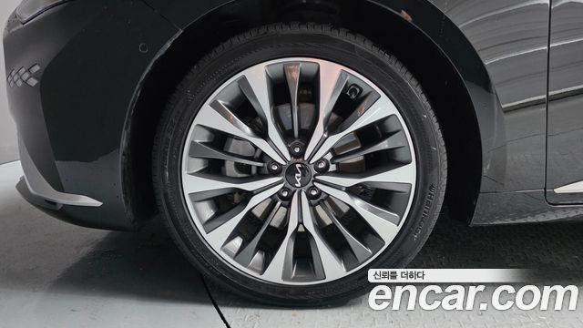 Kia K8 2.5 Gasoline 2WD Noblesse - фото 4