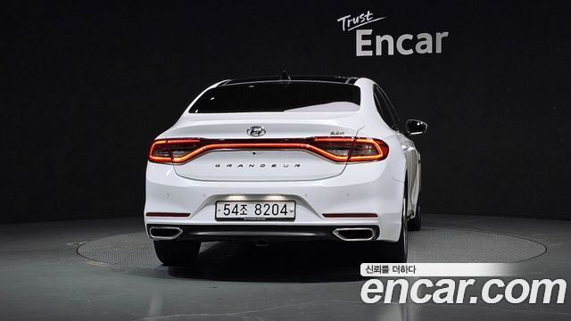 Hyundai Grandeur IG 2.2 Diesel Premium Special - фото 3