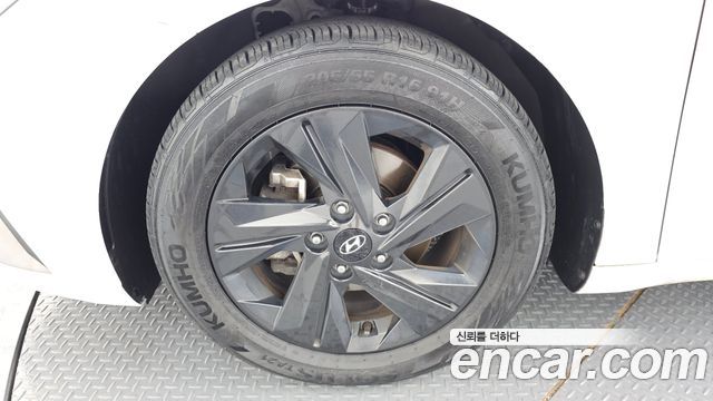 Hyundai Avante CN7 1.6 Modern - фото 4