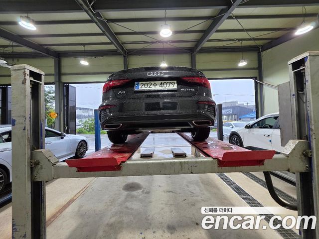 Audi A3 40 TFSI Premium - фото 1
