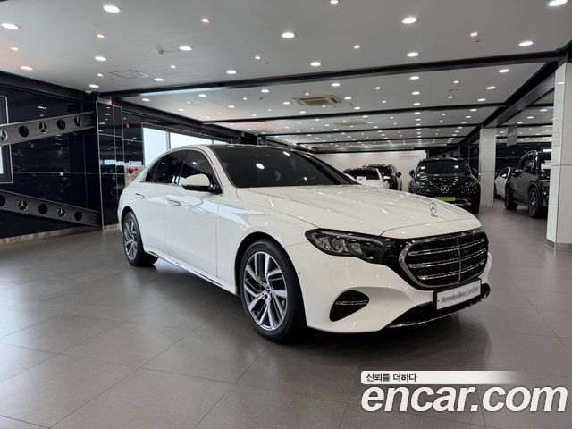 Mercedes-Benz E-Class W214 E220d 4MATIC Exclusive - фото 1