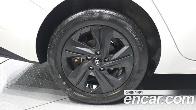 Hyundai Avante CN7 1.6 Modern - фото 4
