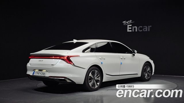 Kia K8 гибрид Noblesse - фото 1