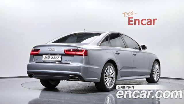 Audi A6 35 TDI Premium C7 - фото 0