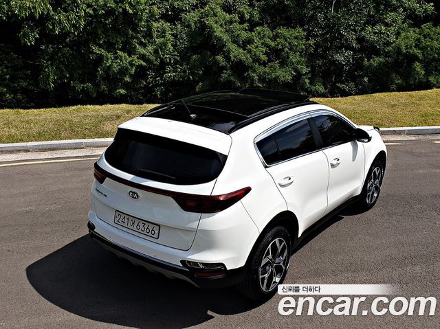 Kia Sportage Gasoline Prestige - фото 3