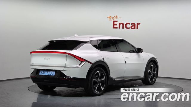 Kia EV6 Long Range Earth - фото 1