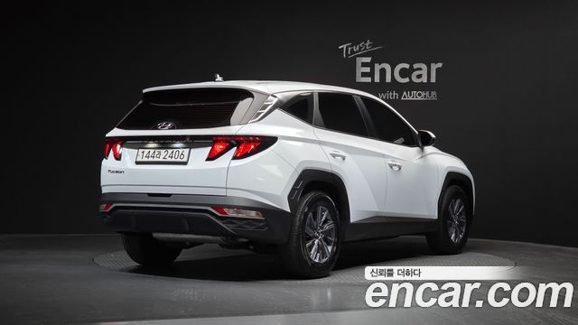 Hyundai Tucson NX4, гибрид Modern 2WD - фото 0