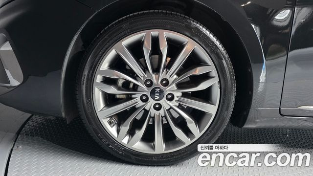 Kia K7 Premier 3.0 GDI Signature - фото 4