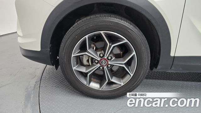 SsangYong Korando Gasoline 1.5 2WD R-Plus - фото 4
