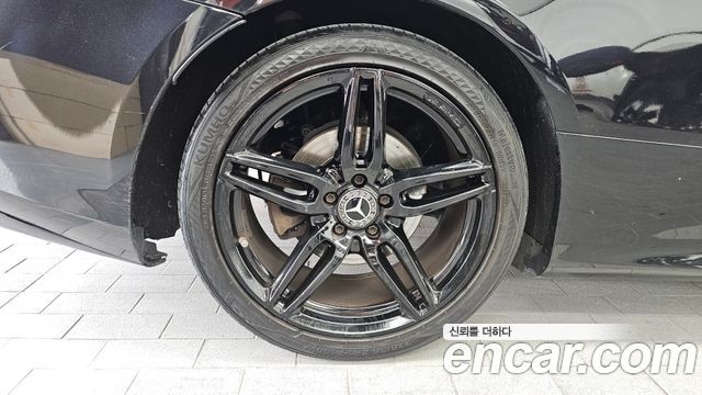 Mercedes-Benz E-Class W213 E220d Coupe - фото 4