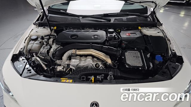 Mercedes-Benz CLA-Class C118 CLA250 4MATIC - фото 4