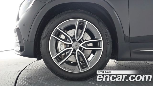 Mercedes-Benz GLB-Class X247 AMG GLB35 4MATIC - фото 3