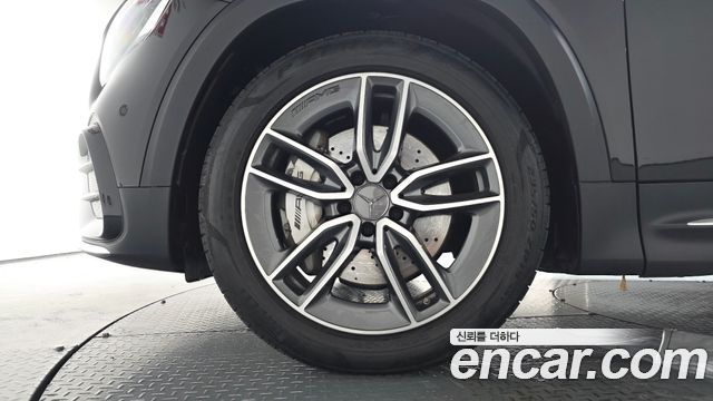 Mercedes-Benz GLB-Class X247 AMG GLB35 4MATIC - фото 3