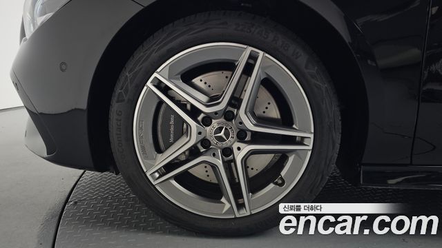 Mercedes-Benz CLA-Class C118 CLA250 4MATIC - фото 3
