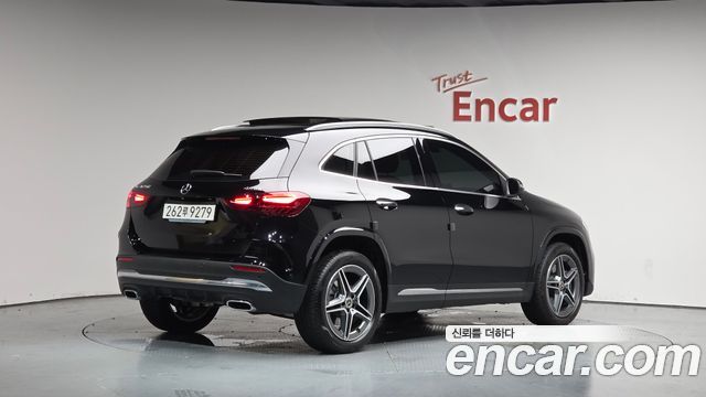 Mercedes-Benz GLA-Class H247 GLA250 4MATIC - фото 0