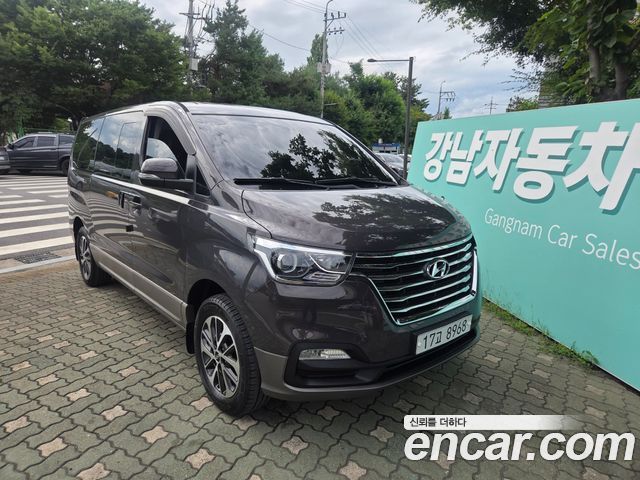 Hyundai Starex Новый 4WD Urban 9-Seater Exclusive - фото 0