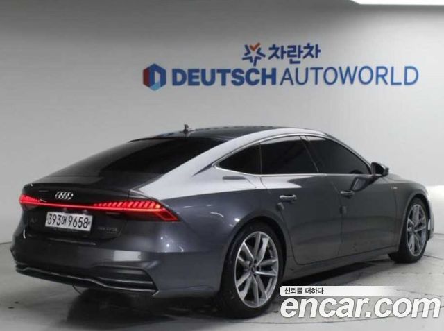 Audi A7 55 TFSI Quattro Premium - фото 1