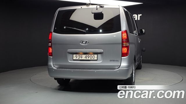 Hyundai Starex Новый Van 3-Seater Smart - фото 3