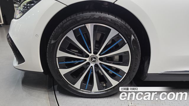 Mercedes-Benz EQE V295 EQE350+ - фото 4