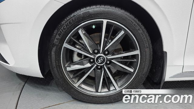 Hyundai Grandeur Новый IG 2.5 Exclusice - фото 4