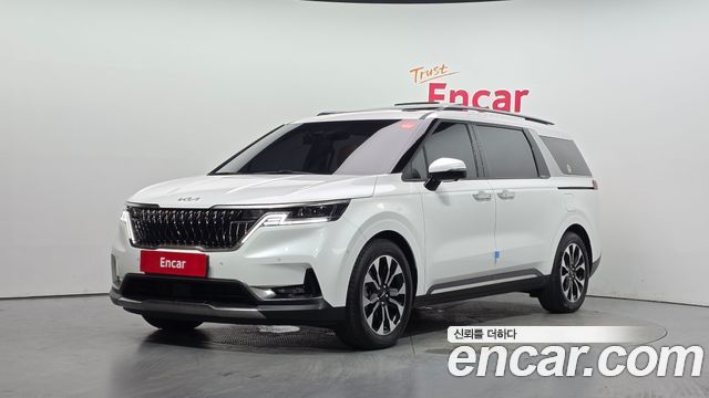 Kia Carnival 4-го поколения 9-Seater Signature - фото 0