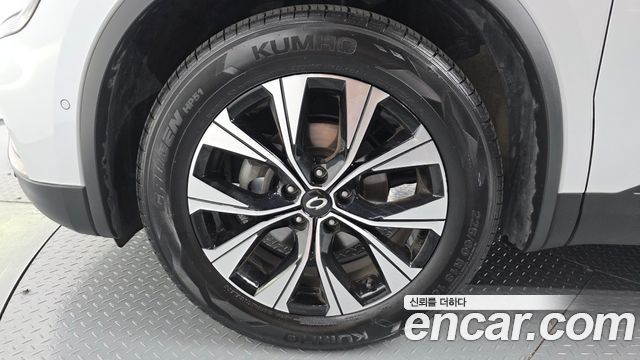 Renault Samsung QM6 Новый 2.0 LPe RE 2WD - фото 4