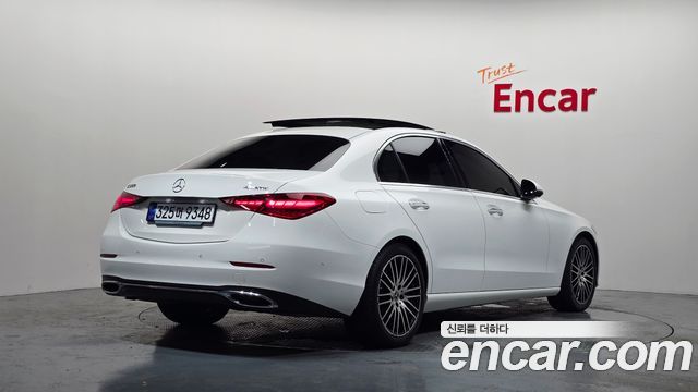 Mercedes-Benz C-Class W206 C300 4MATIC Avantgarde - фото 1