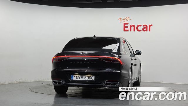 Hyundai Grandeur Новый IG, гибрид Calligraphy - фото 3