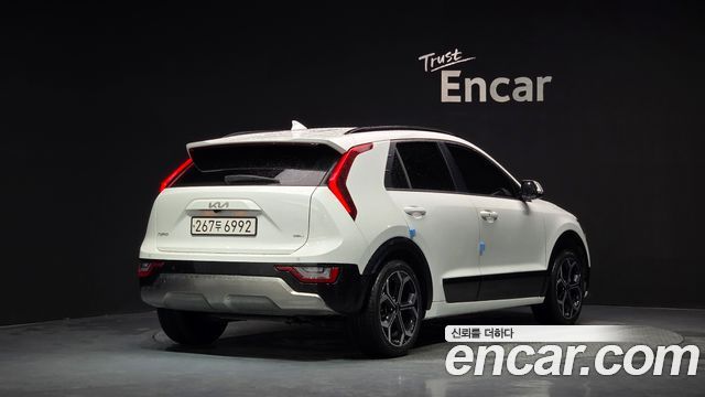Kia Niro Совершенно новый Trendy - фото 1