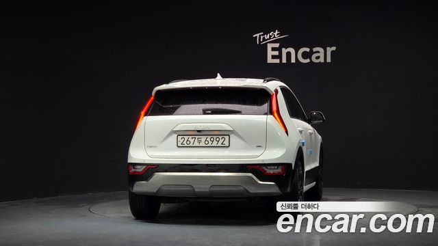 Kia Niro Совершенно новый Trendy - фото 3