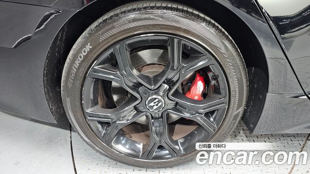 Kia Stinger 2.2 Diesel AWD Platinum - фото 4
