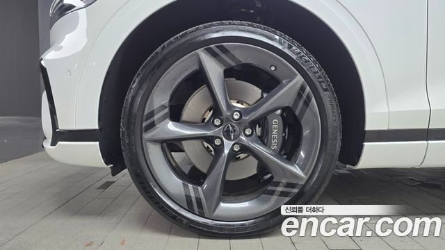 Genesis GV70 2.5T Gasoline AWD - фото 3