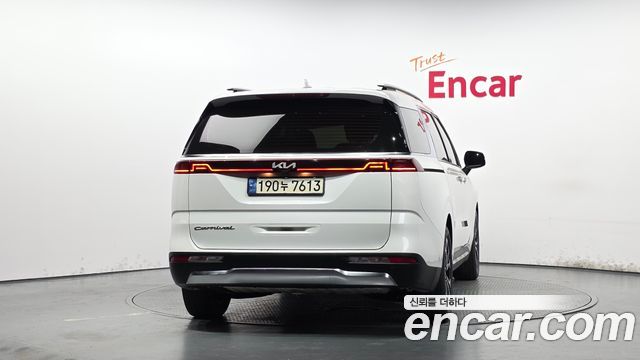 Kia Carnival 4-го поколения 9-Seater Noblesse - фото 2