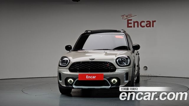 Mini Countryman ALL4 Classic Launch Pack 2nd - фото 1