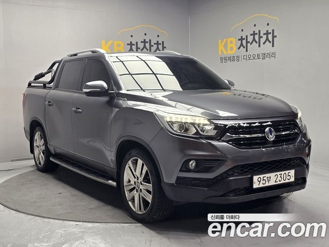 SsangYong Rexton Sports Diesel 2.2 4WD Prestige - фото 0