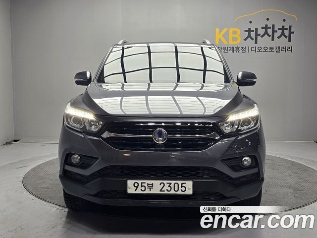 SsangYong Rexton Sports Diesel 2.2 4WD Prestige - фото 2
