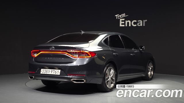 Hyundai Grandeur IG 3.0 Exclusive - фото 1