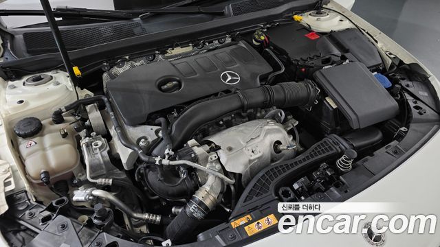 Mercedes-Benz A-Class W177 A220 Sedan - фото 4