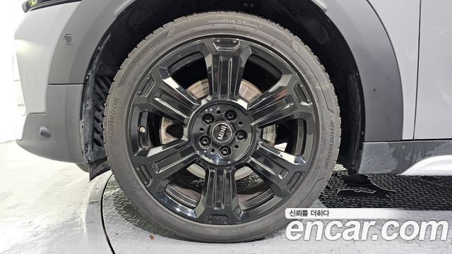 Mini Countryman ALL4 Classic 2nd - фото 4