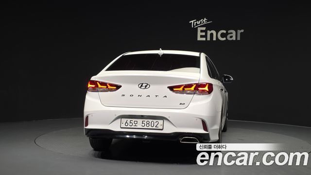 Hyundai Sonata 2.0 Modern - фото 3