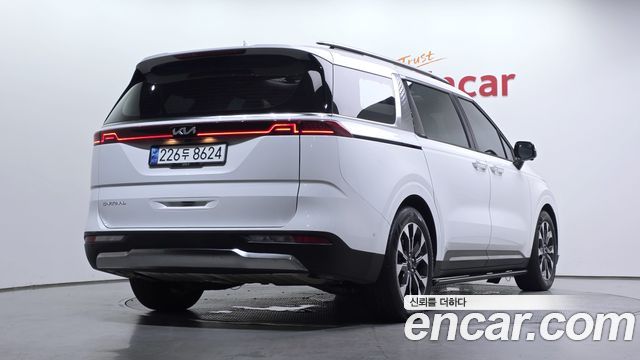 Kia Carnival 4-го поколения 9-Seater Signature - фото 1