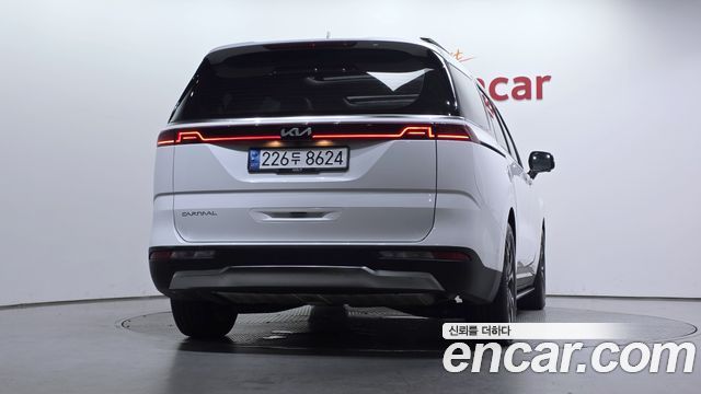 Kia Carnival 4-го поколения 9-Seater Signature - фото 3