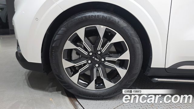 Kia Carnival 4-го поколения 9-Seater Signature - фото 4