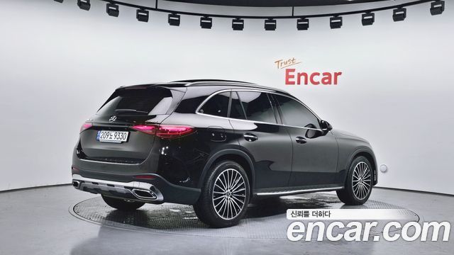 Mercedes-Benz GLC-Class X254 GLC300 4MATIC AMG Line - фото 1