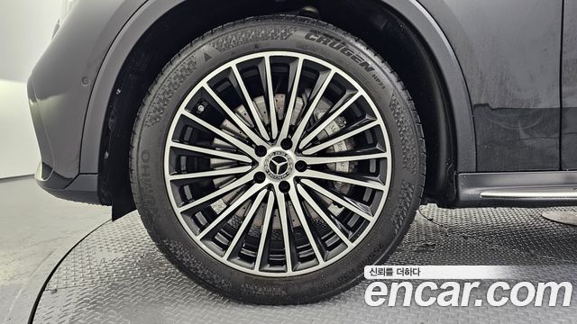 Mercedes-Benz GLC-Class X254 GLC300 4MATIC AMG Line - фото 4