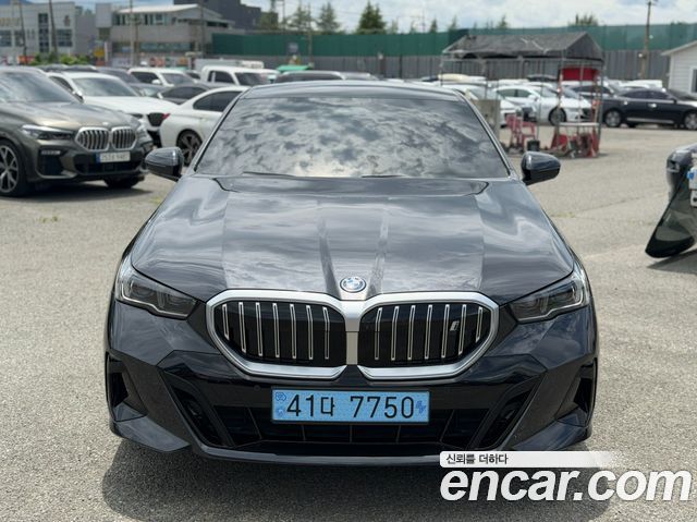 BMW i5 G60 eDrive 40 M Sport - фото 2